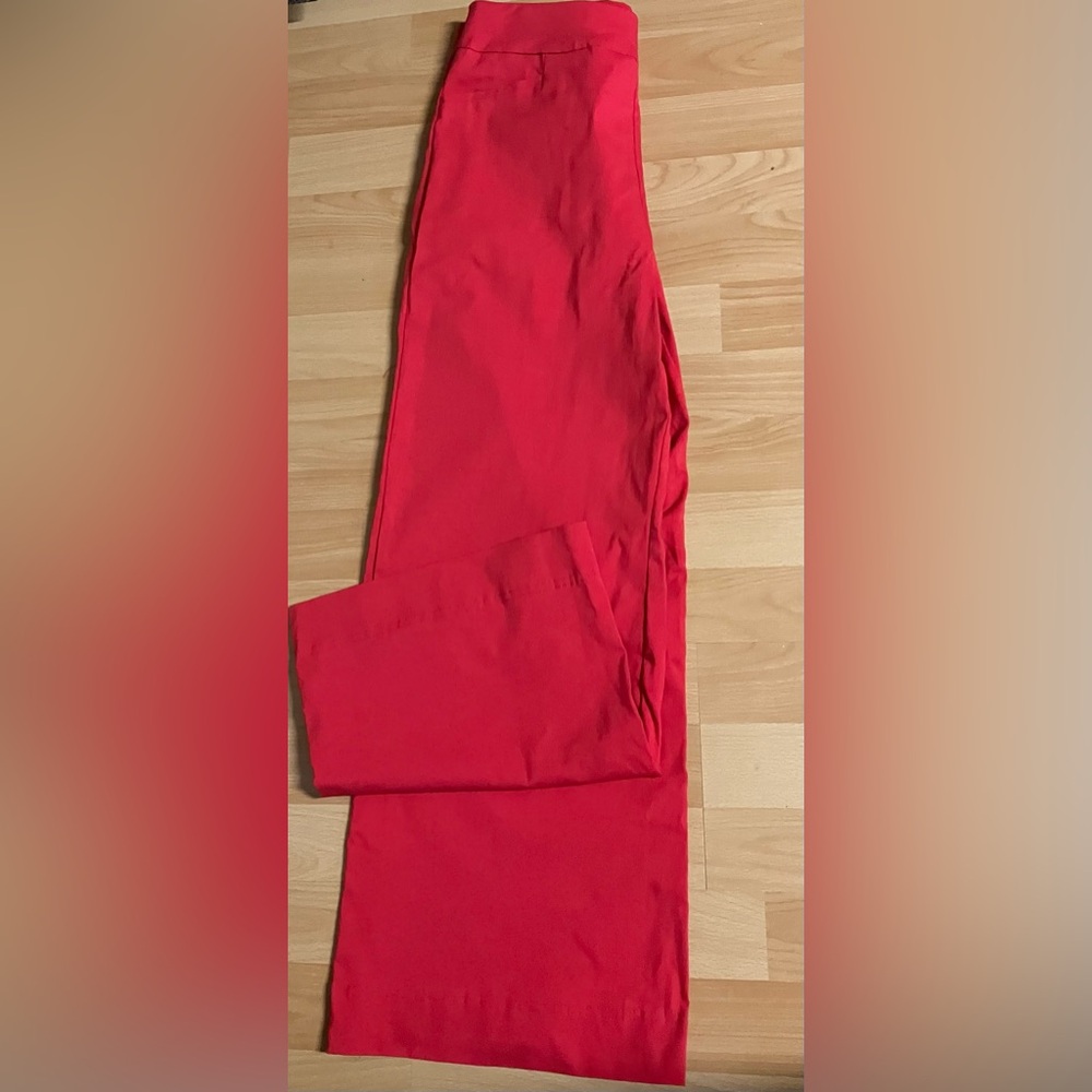 RED HIGH-RISE RAYON BLEND WIDE LEG CROPPED PANTS: Size Small - Picture 4 of 7